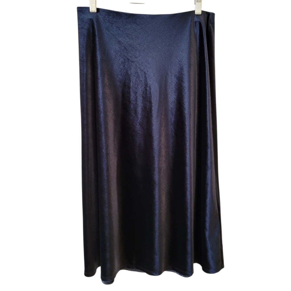 Banana Republic Black Velvet Midi Length Skirt Size‎ Medium
